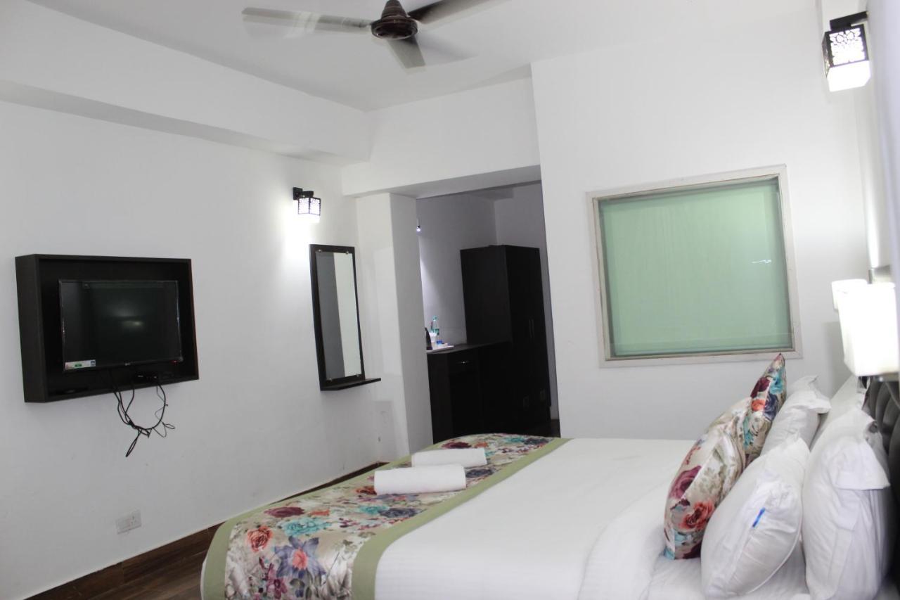 The Leenor Regency Gangtok Exterior photo